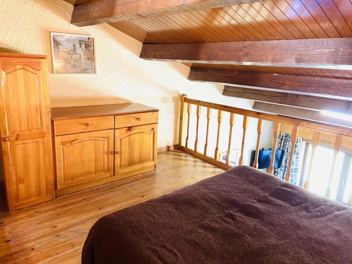 Apartamento Mikka Frontera Blanca *