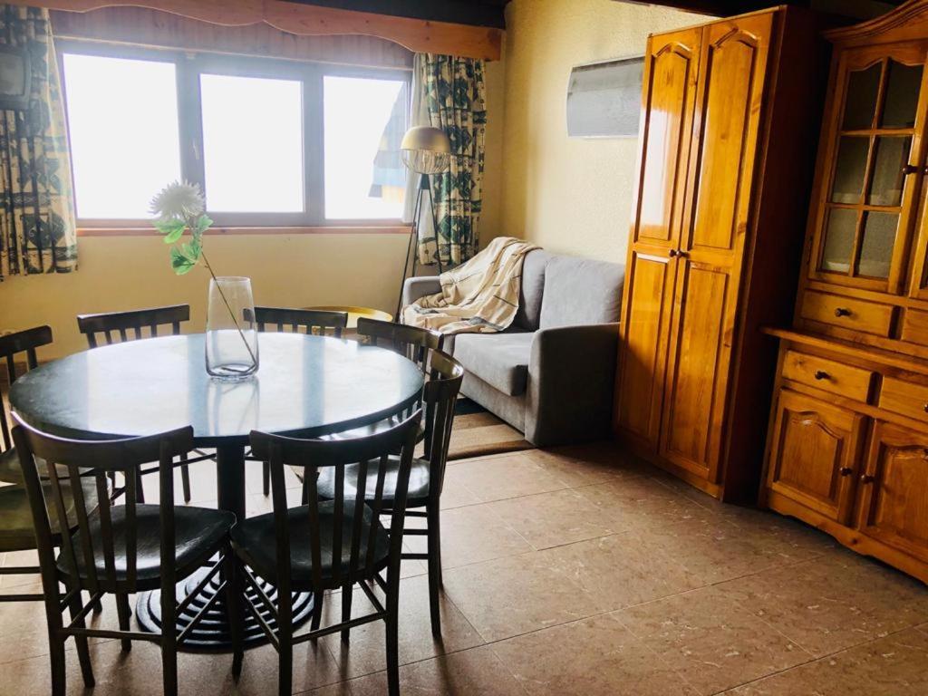 Apartamento Mikka Frontera Blanca *
